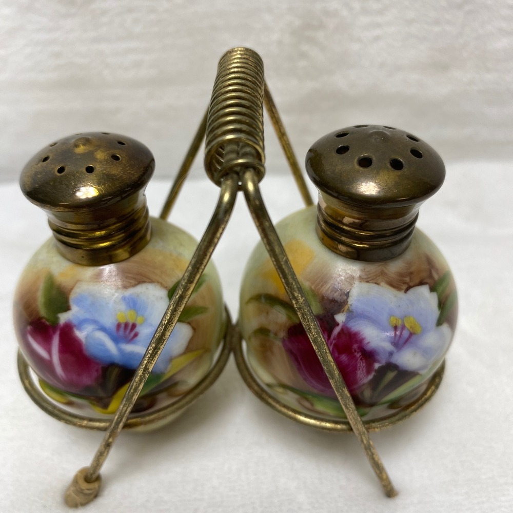 Vintage Enesco Japan Floral Salt Pepper‎ Shakers Set Brass Holder Hand Painted